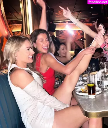 Laura Woods OnlyFans Thumbnail #KX6HB5tdoQ