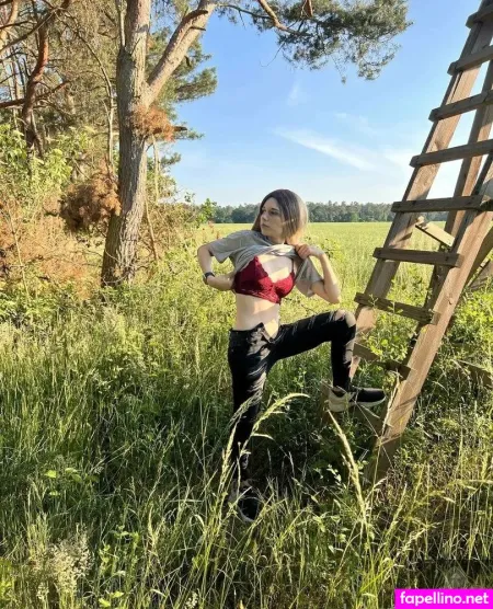 Laura World OnlyFans Thumbnail #igf4rIffO5