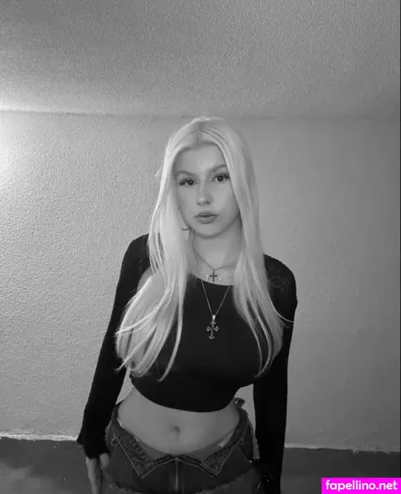 Laura Z57 OnlyFans Thumbnail #ijpcaBROUm