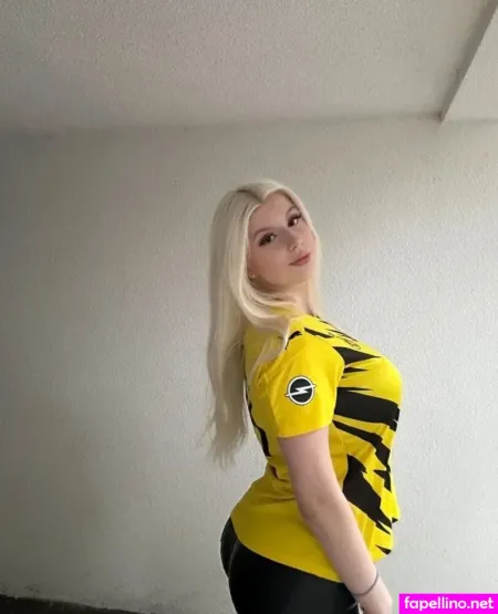 Laura Z57 OnlyFans Thumbnail #tqiJ39Sirz
