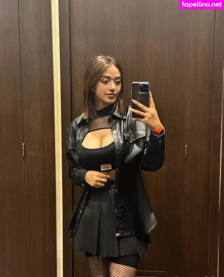 Laura99x OnlyFans Thumbnail #0NsQgfy7RD