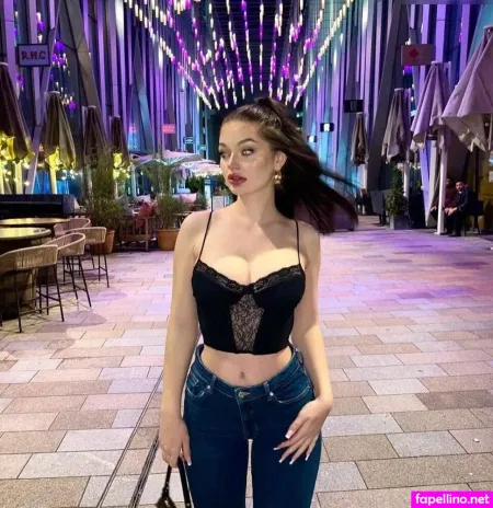 Lauraa Fl OnlyFans Thumbnail #WFgRZvUfCY