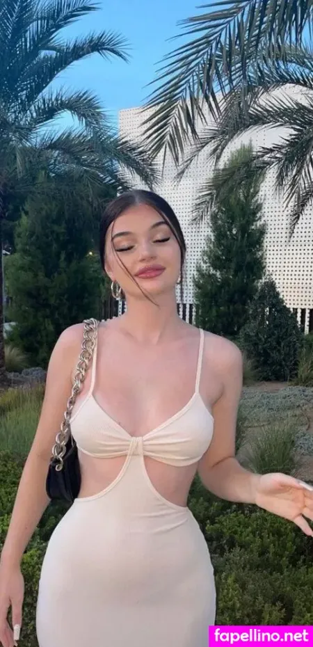 Lauraa Fl OnlyFans Thumbnail #lUjUrtb9Hi