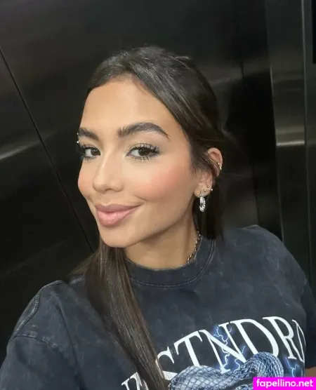 Lauraa Rodriguez OnlyFans Thumbnail #YMKVCns3gN