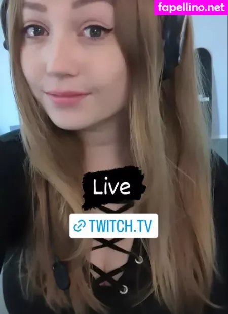 Lauraa OnlyFans Thumbnail #akV8pLqDEz