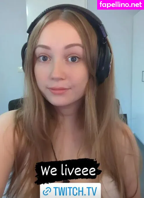 infamous-albino, lauraa, lauraa.gy, yourxgirlxnextdoor Nude Leaked OnlyFans Photo #qkobHPqR2a