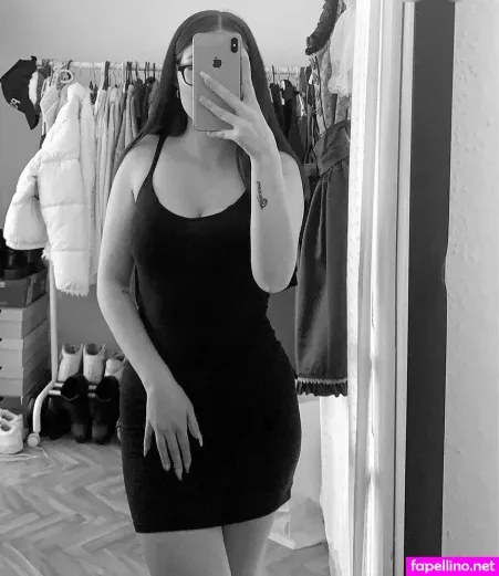 Lauraaasmk OnlyFans Thumbnail #2s1gACVvNF