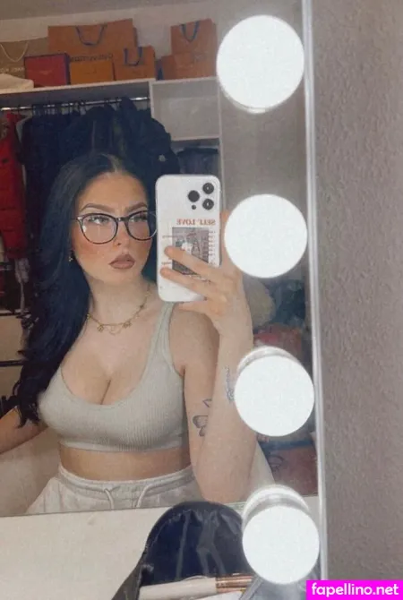 Lauraaasmk OnlyFans Thumbnail #QYD1zuBVxk