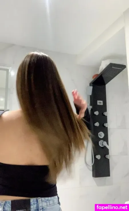 Lauraalguaciil OnlyFans Thumbnail #9QZhL1j8lC