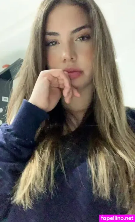 Lauraalguaciil OnlyFans Thumbnail #CgzzXHTw2g