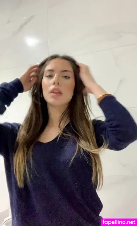 Lauraalguaciil OnlyFans Thumbnail #OrYUvGEMgA