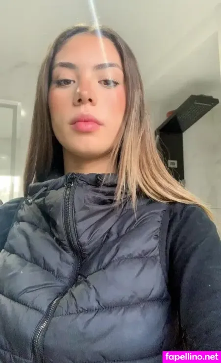 Lauraalguaciil OnlyFans Thumbnail #Vy29wDzXEy