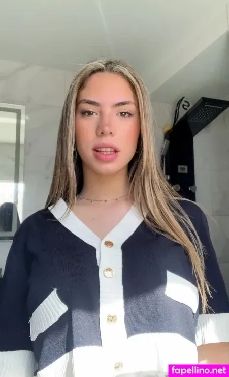 Lauraalguaciil OnlyFans Thumbnail #jE5NGCRetd