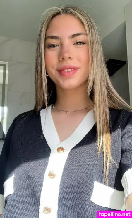 Lauraalguaciil OnlyFans Thumbnail #lauvMpPiB1