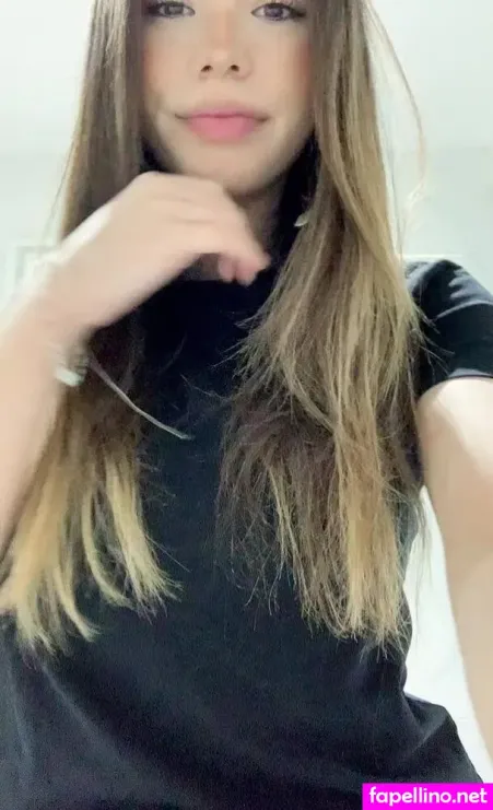Lauraalguaciil OnlyFans Thumbnail #xnaHww46wD