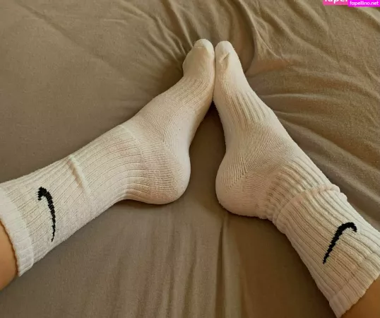 Lauraaloove OnlyFans Thumbnail #D5QQyY3vbd