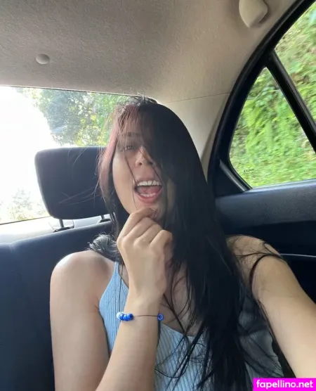 Lauraamartiinez8 OnlyFans Thumbnail #sI4rGd9sMJ