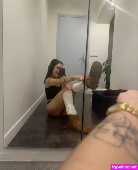 Lauraarsi OnlyFans Thumbnail #Mv3ZrqKkvg
