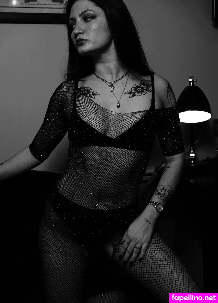 lauraarsi Nude Leaked OnlyFans Photo #PJ3RYCl2Pc