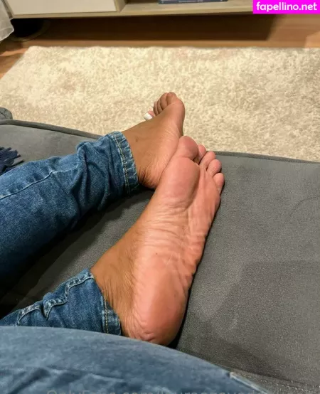 Lauraazevedoqueen OnlyFans Thumbnail #1ARv3Y4xx4