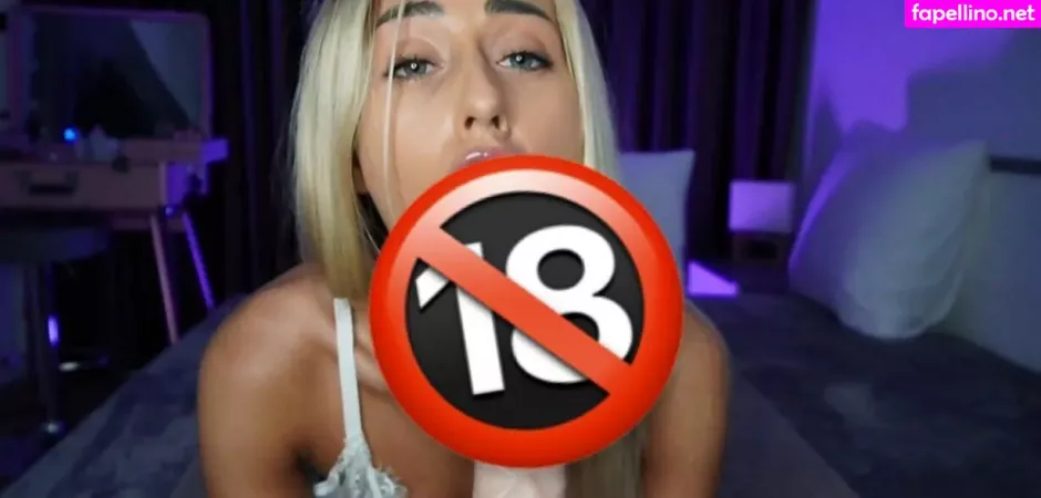 Laurabae OnlyFans Thumbnail #1zDi7kEotS