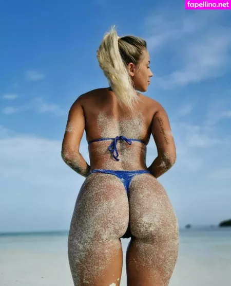 Laurabae OnlyFans Thumbnail #yKZCk2KF4m