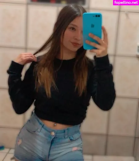 Laurabarbosa 99 OnlyFans Thumbnail #Dn5w6zzy6a