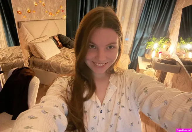 Laurabecks OnlyFans Thumbnail #Uor8p2XKay