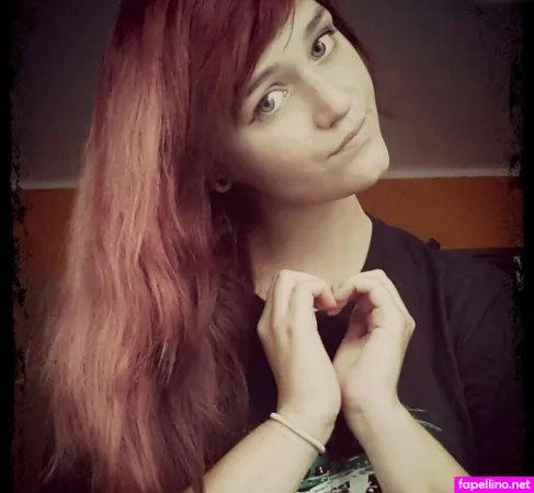 Laurachemie OnlyFans Thumbnail #raUvmin1QR