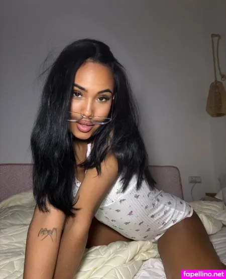 Lauraclazo OnlyFans Thumbnail #y9p2z1RuH4