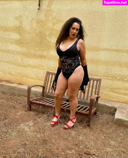 Lauradiorrfree OnlyFans Thumbnail #BiARoZYrKL