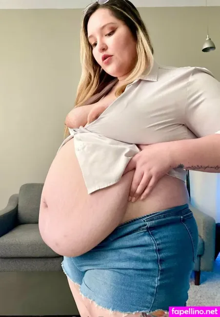 Laurafatty OnlyFans Thumbnail #HzrULv05pQ