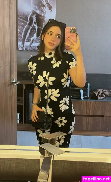 Laurafreex OnlyFans Thumbnail #iUNcEYMaFj