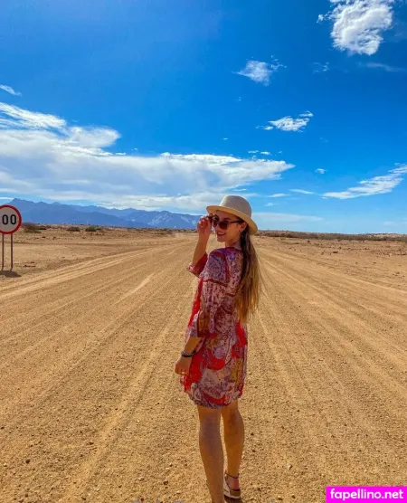 Lauragetshigh OnlyFans Thumbnail #VgWnGSeeNX