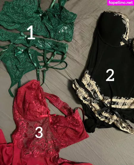 Laurahorneyfree OnlyFans Thumbnail #KqR4yKyigo