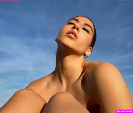 Laurainpictures OnlyFans Thumbnail #DRhCMxwfh7