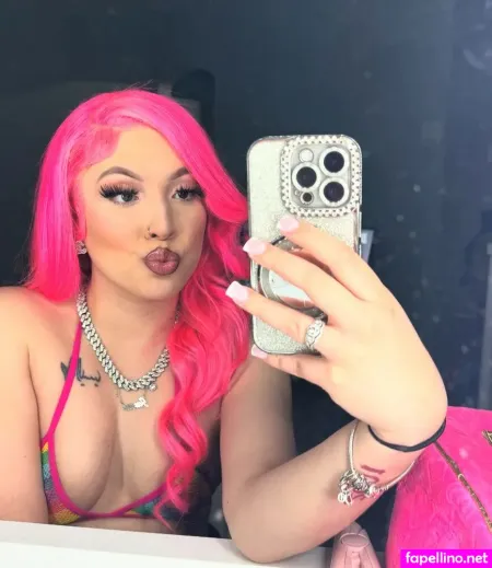 Laurajanai OnlyFans Thumbnail #k7uEWfwGB3