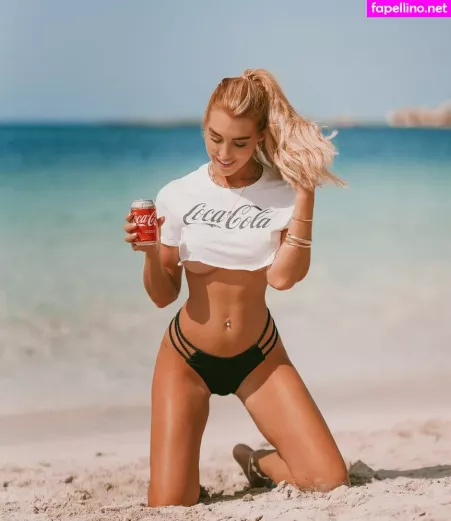 Laurajoelle OnlyFans Thumbnail #DWn2VYTLyo