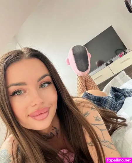 Lauraleeee OnlyFans Thumbnail #jCJ19Rj2fI
