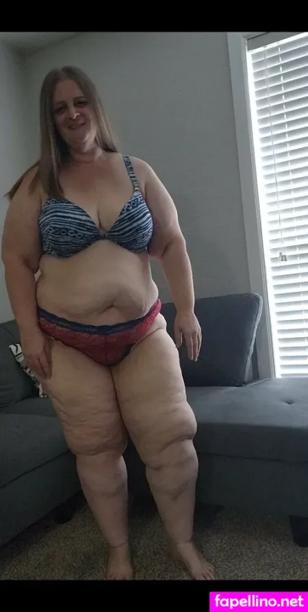 Lauram616 OnlyFans Thumbnail #NLBqoZRCOj