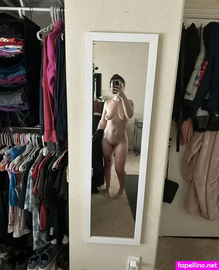 Lauramarie11 OnlyFans Thumbnail #DFjUdOrgRl