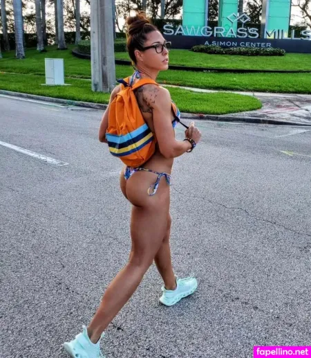 Lauramariemasse OnlyFans Thumbnail #9dAWxI0eP7