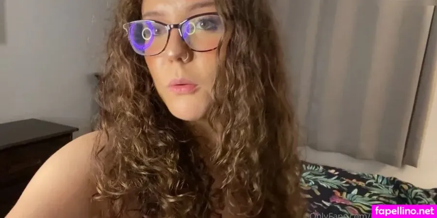 Lauramariexoxo 2 OnlyFans Thumbnail #vErc3R6Kr6