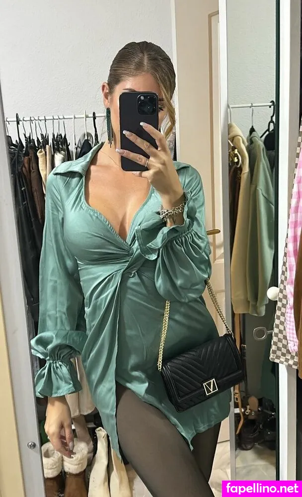 laubadd, lauramedinarb Nude Leaked OnlyFans Photo #1rS9LLYxSW