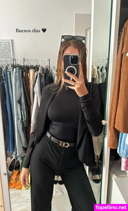 Lauramedinarb OnlyFans Thumbnail #9CbWM5E9xz