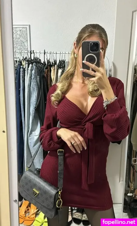 Lauramedinarb OnlyFans Thumbnail #zfpm7UJxnq