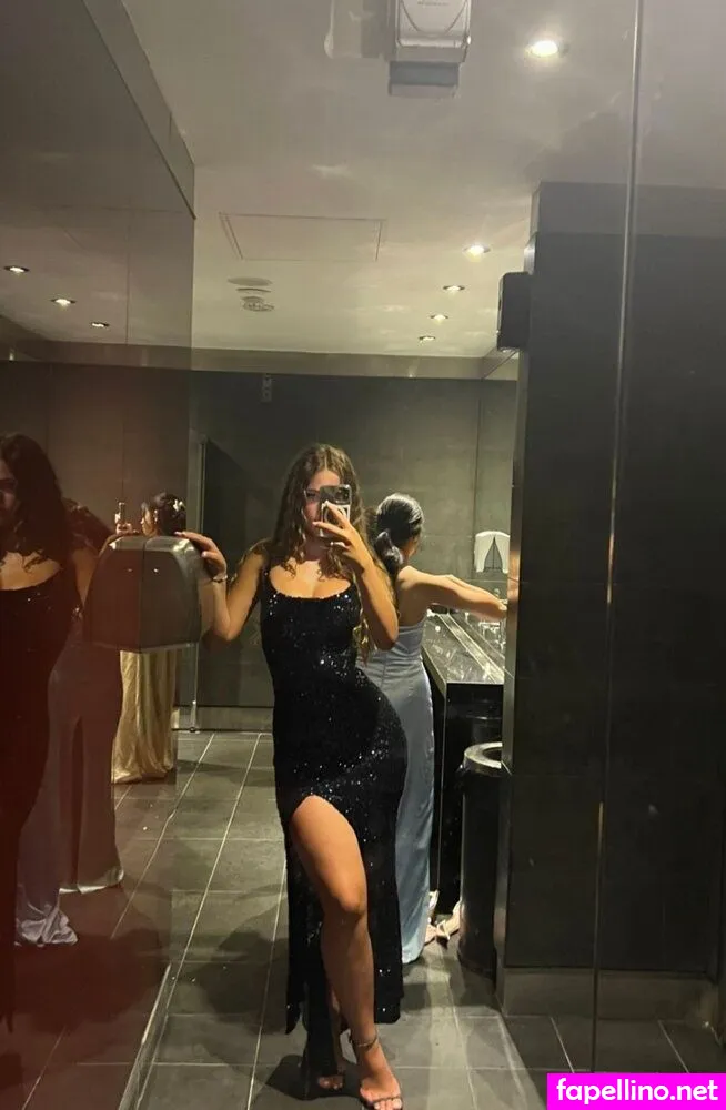 lauramjj, lauramjj_ Nude Leaked OnlyFans Photo #6jRBTaOGAF