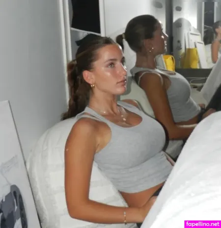 Lauramjj OnlyFans Thumbnail #qv8BW3oaCj