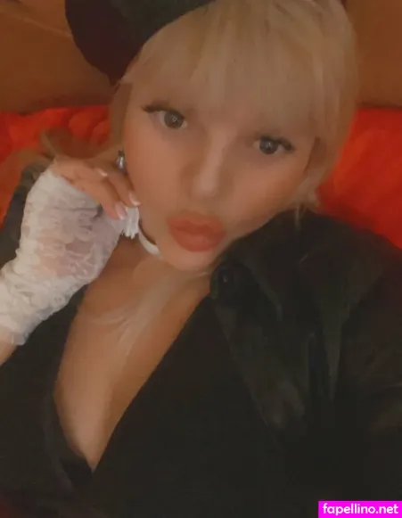 Lauramodel OnlyFans Thumbnail #0C4Ztm8T5n