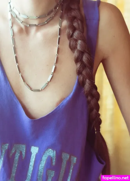 Lauraperlongo Main Profile Photo